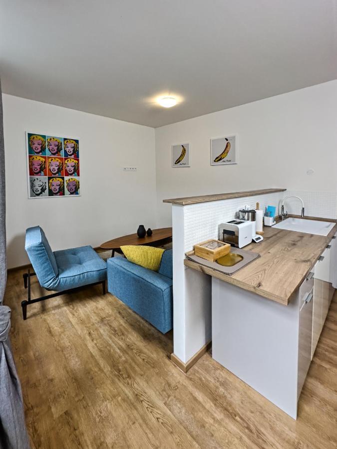 Gallery Apartments 利贝雷茨 外观 照片