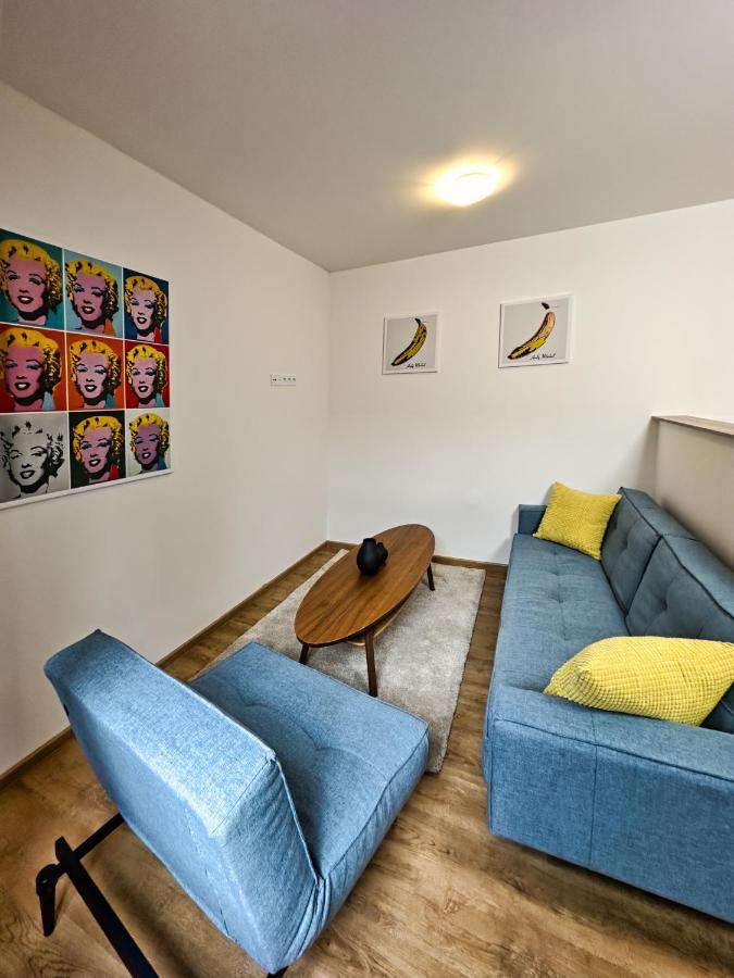 Gallery Apartments 利贝雷茨 外观 照片