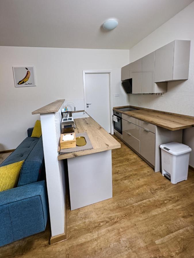 Gallery Apartments 利贝雷茨 外观 照片