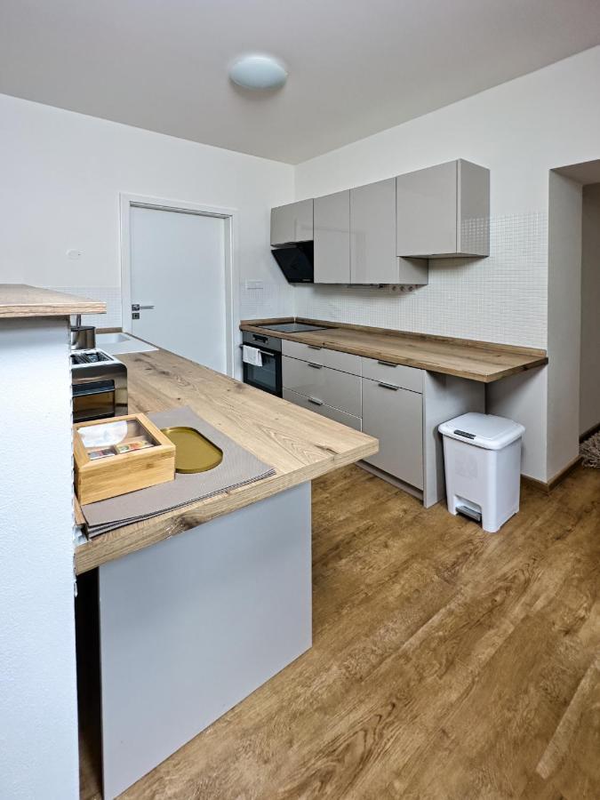 Gallery Apartments 利贝雷茨 外观 照片