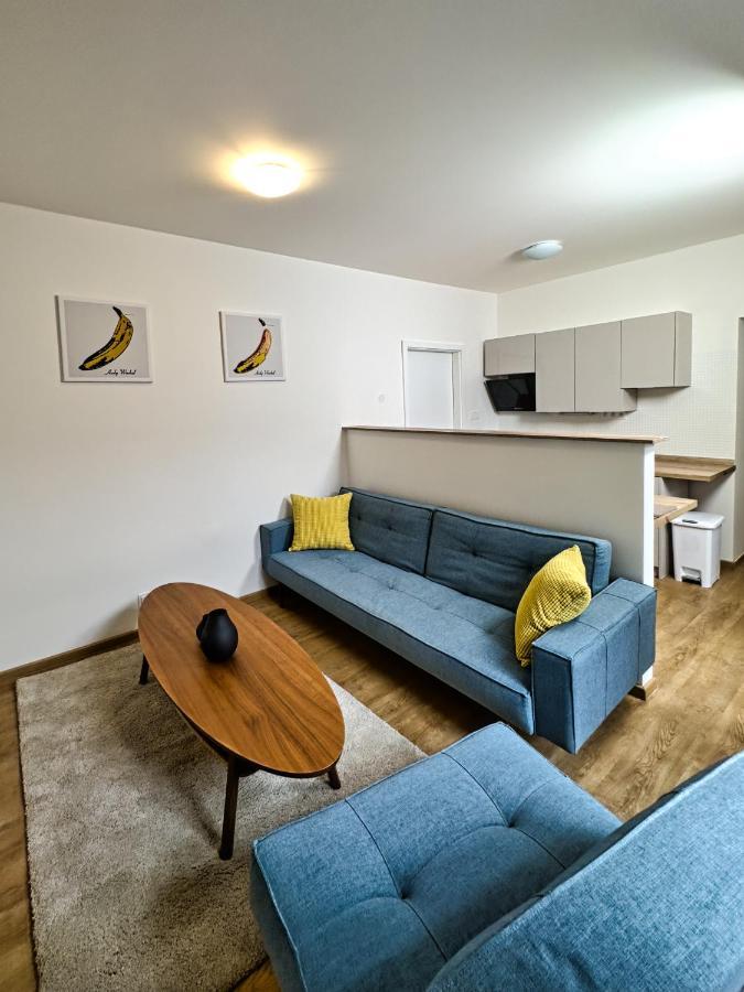 Gallery Apartments 利贝雷茨 外观 照片